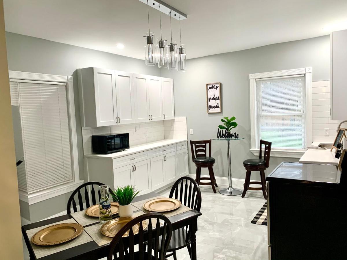Spacious 5Br 2Bath Close To Niagara Falls And Casino Εξωτερικό φωτογραφία